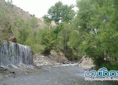 دره اناره گتوند یکی از تفرجگاه های استان خوزستان به شمار می رود