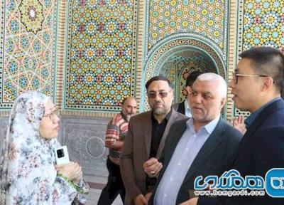 وزیر مختار سفارت چین در ایران در حرم حضرت معصومه حضور یافت