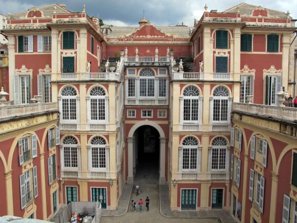 Palazzo Reale di Genova موزه کاخ سلطنتی جنوا: نگین معماری و هنر ایتالیا